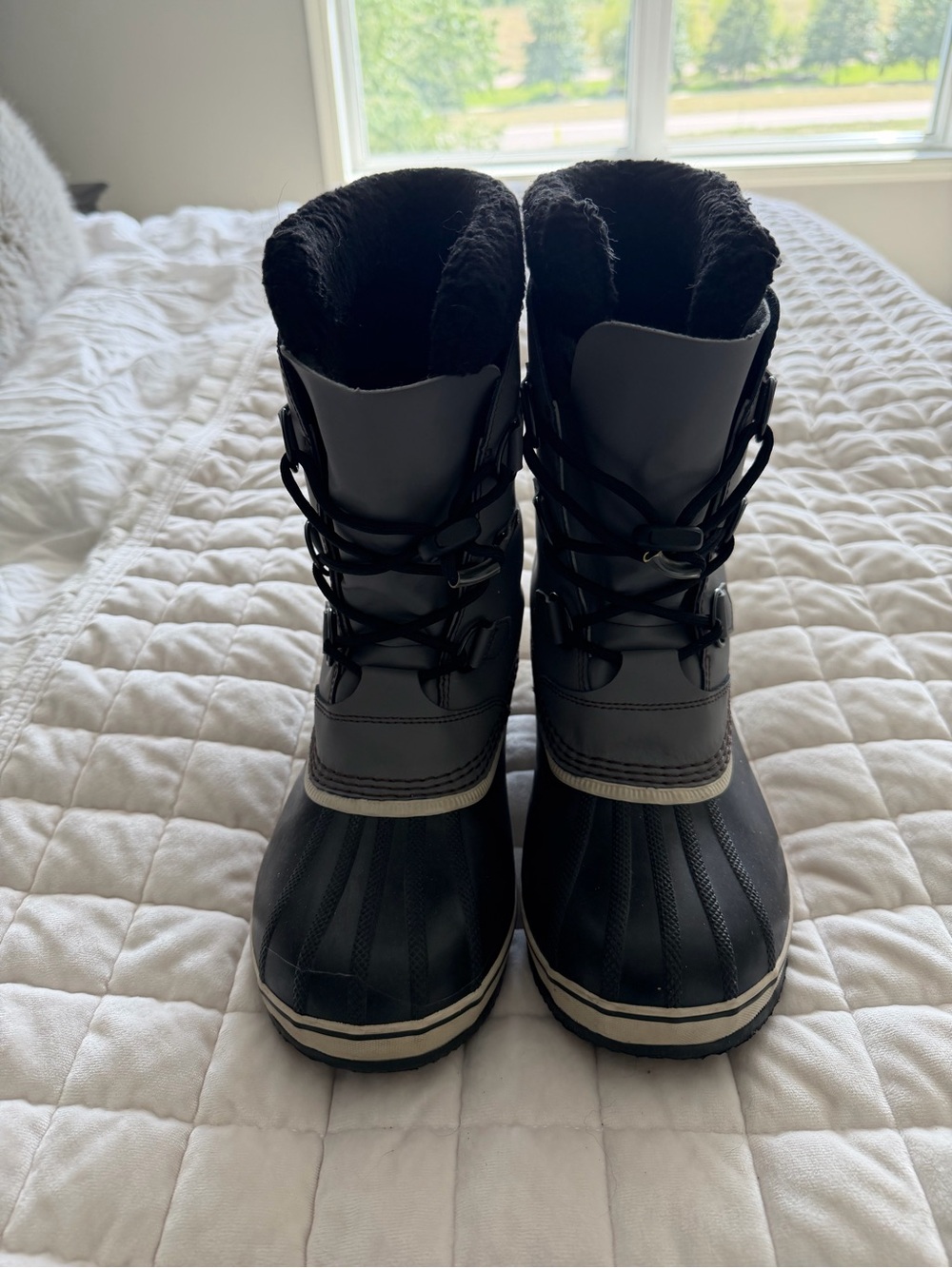 Sorel Black Winter Rain Boots with Black Fur Lining